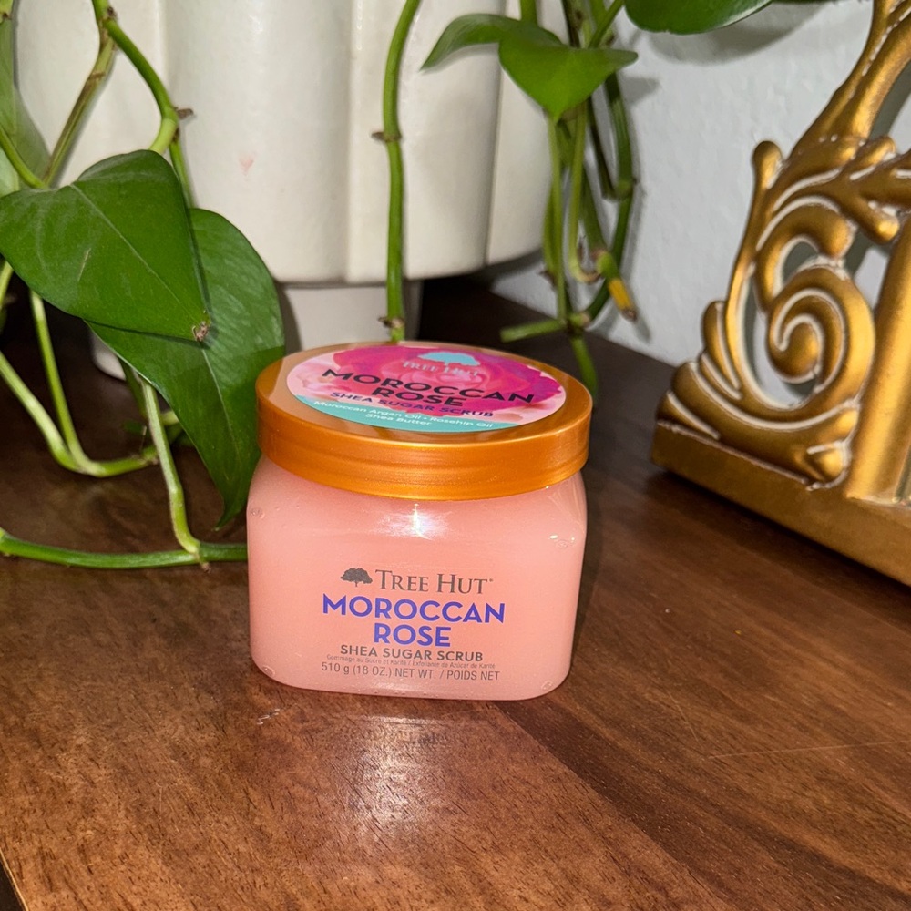 Tree Hut Moroccan Rose Shea Sugar Scrub - Soft Pink